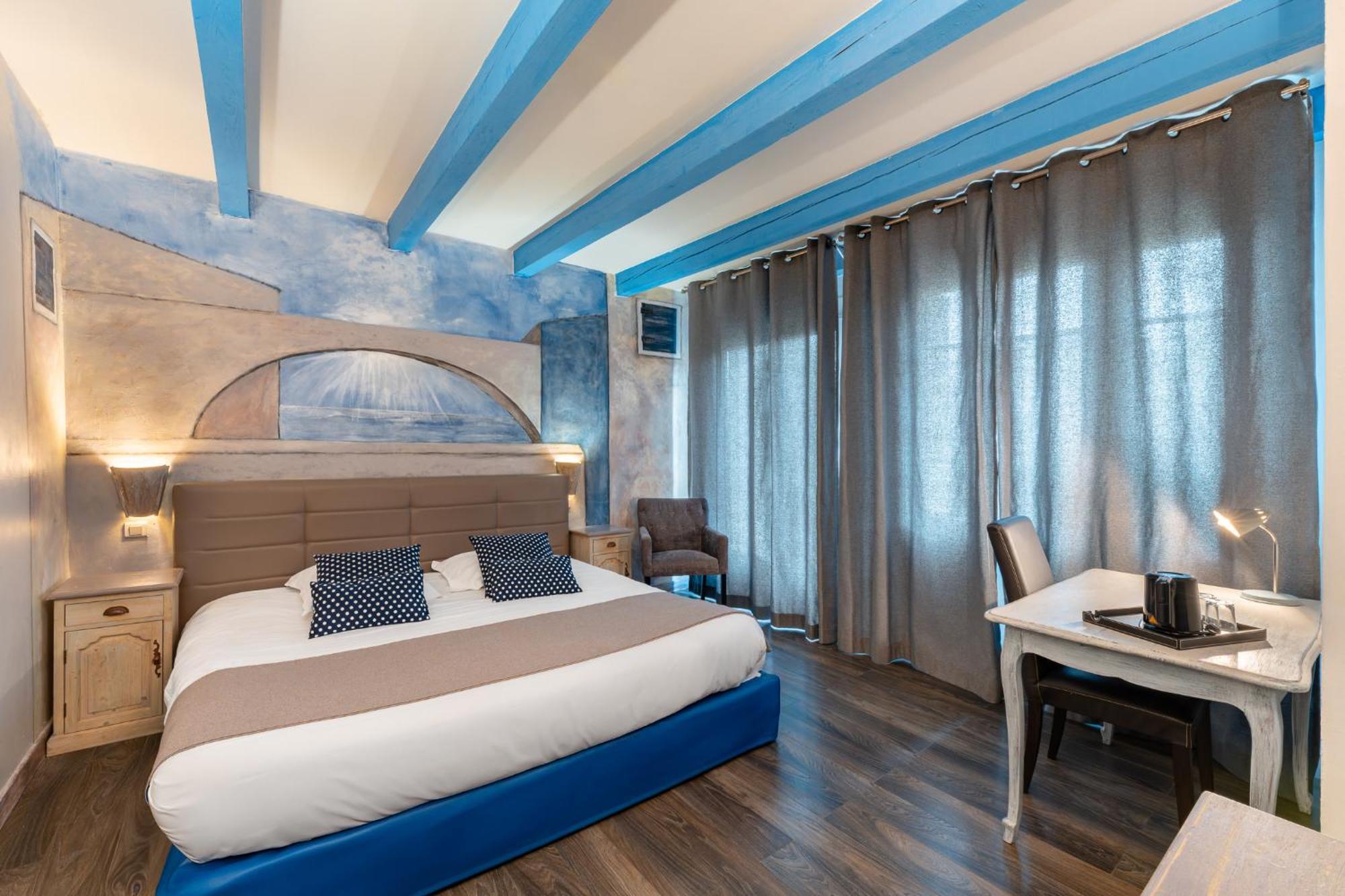 Hotel Ermitage Les Angles  Esterno foto