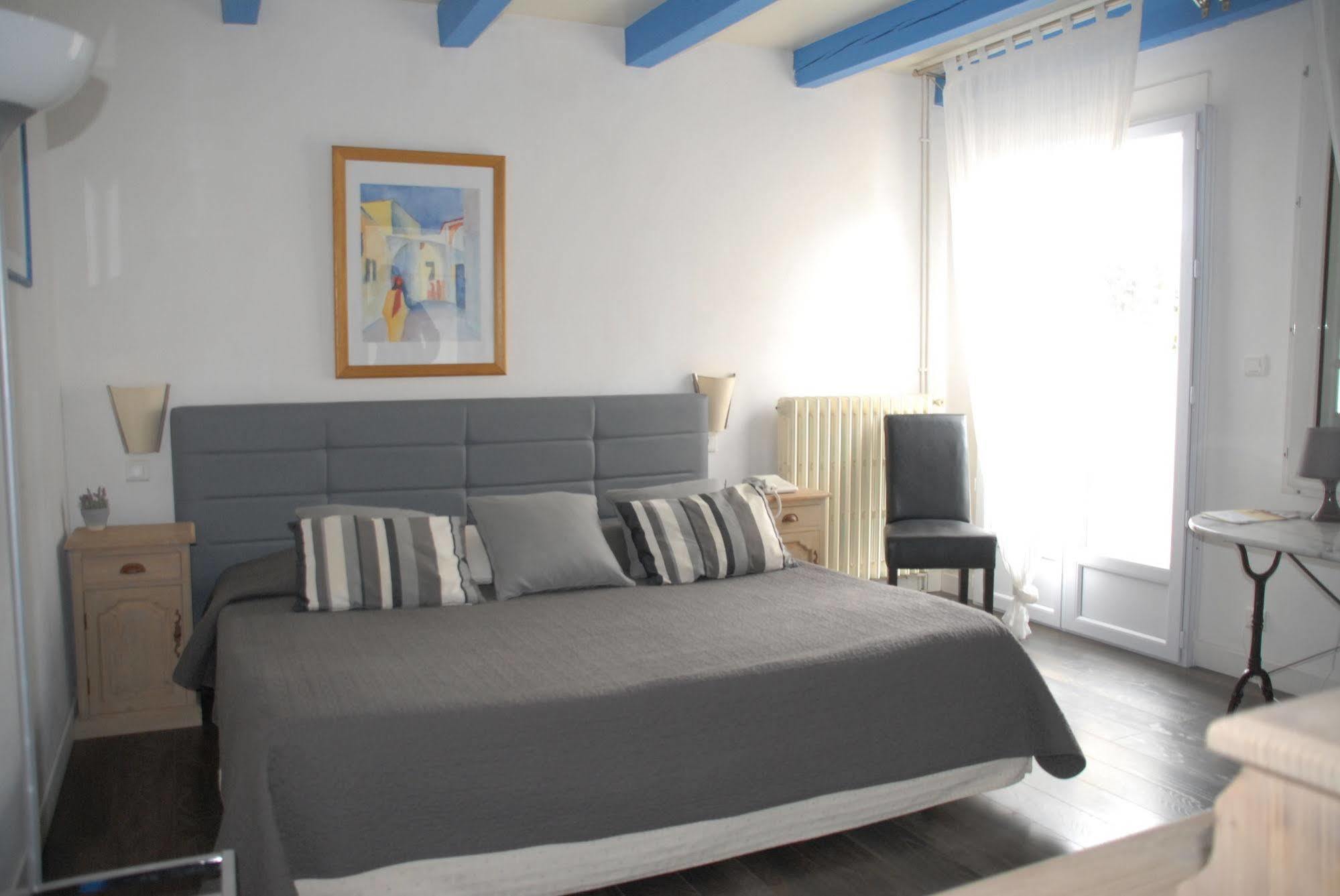 Hotel Ermitage Les Angles  Esterno foto